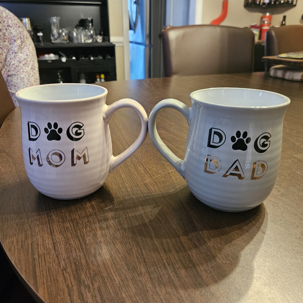 Dog Mom and Dad Mugs Set